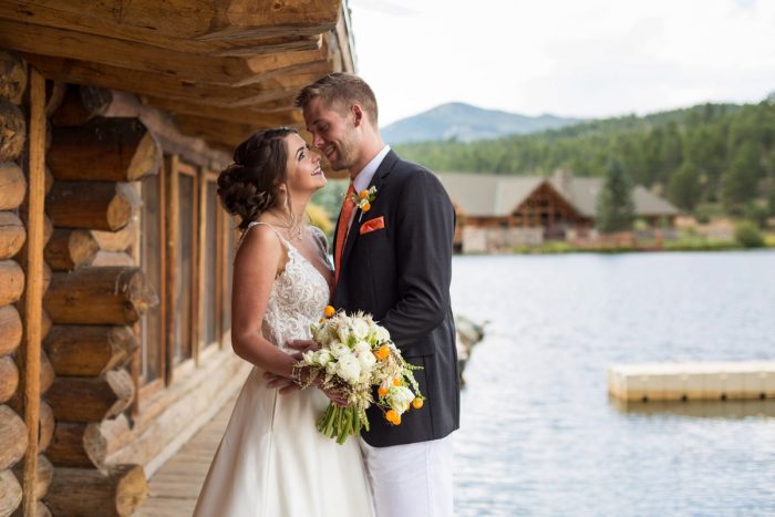 19 Colorado Lake House Wedding Inspiration Bergreen Photography Via MountainsideBride.com 