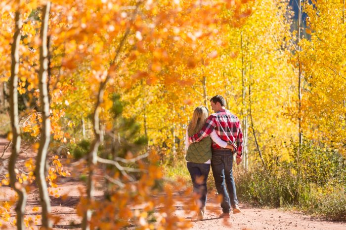 2 Fall Engagement In Vail Colorado Bergreen Photography Via MountainsideBride