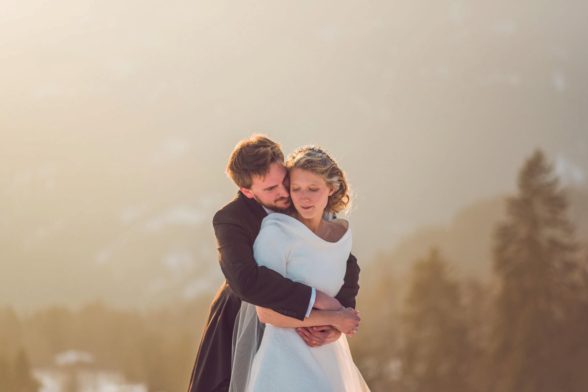 Charming wintertime mountain wedding in Switzerland