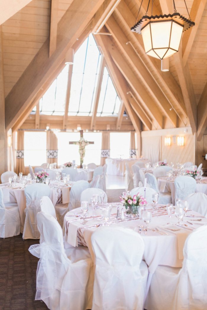 18 Timberline Lodge Oregon Susie And Will Photography Via MountainsideBride.com 