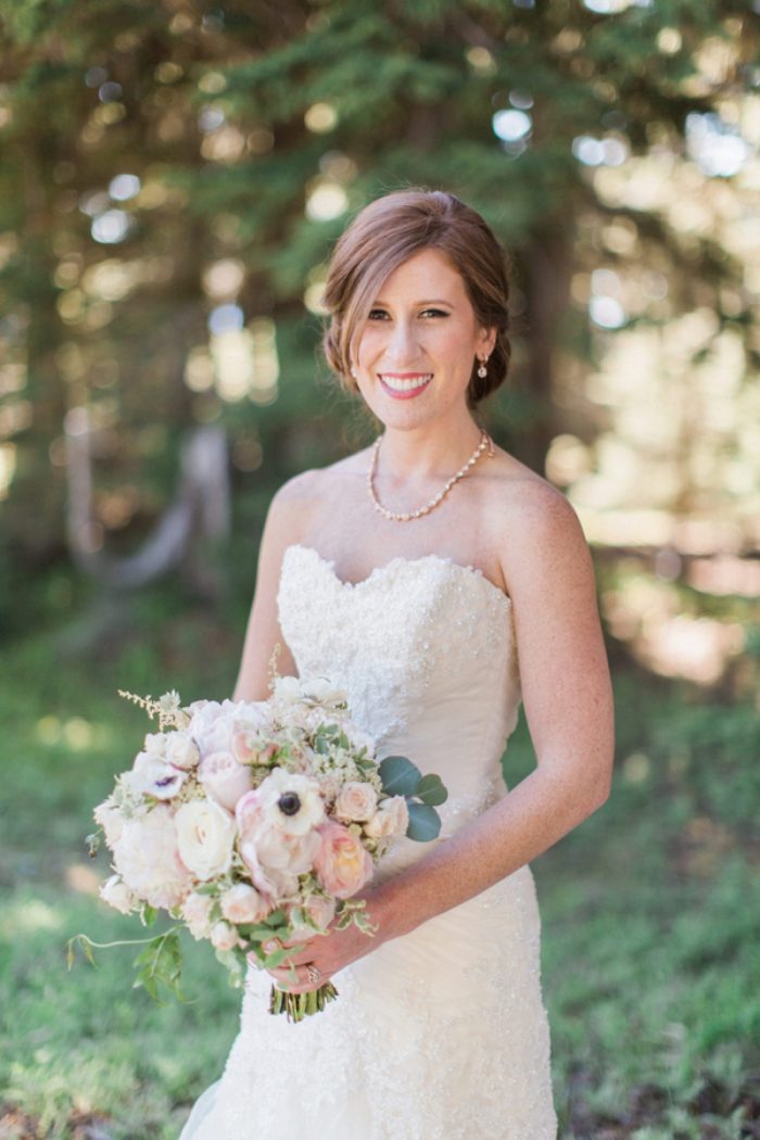 3 Timberline Lodge Oregon Susie And Will Photography Via MountainsideBride.com 