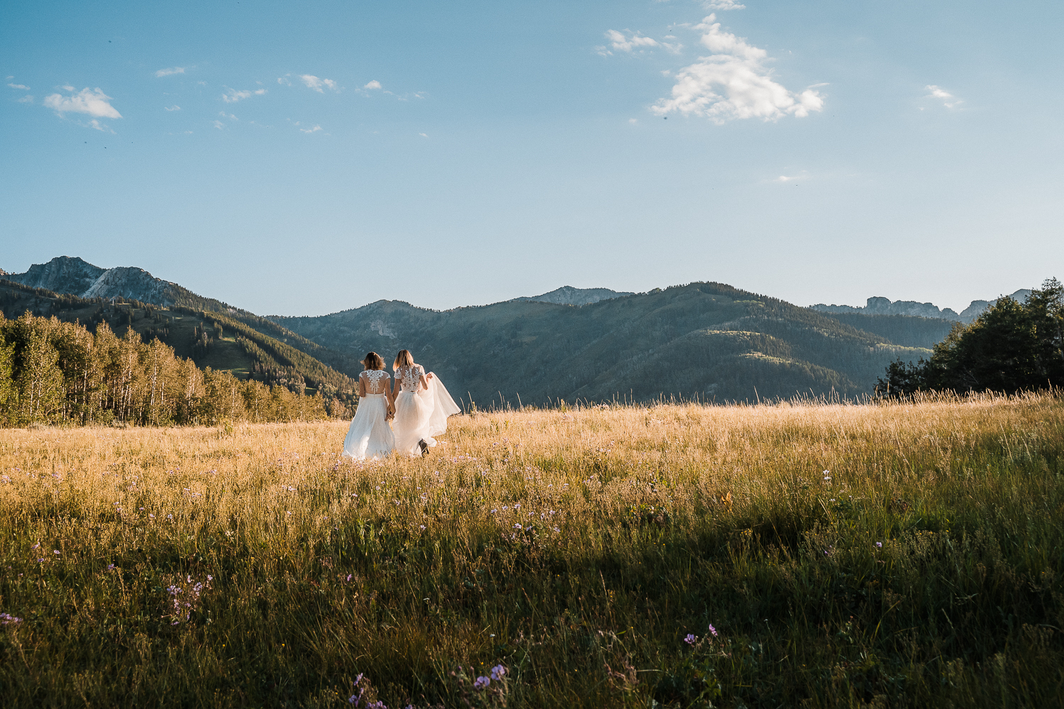 Romantic Boho Mountain Elopement Inspiration in Utah