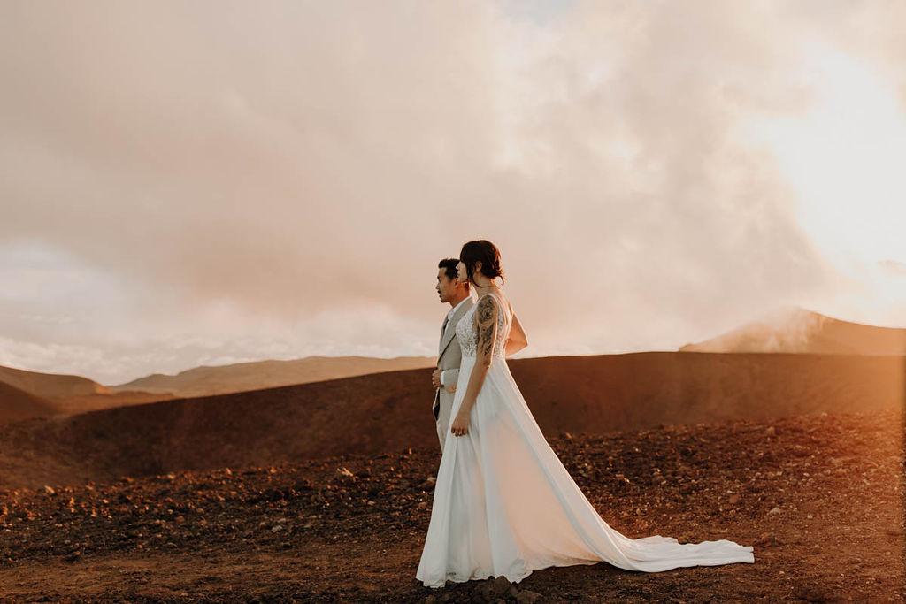 Beautiful Hawaiian Elopement + Epic Hiking Adventure | Mountainside Bride