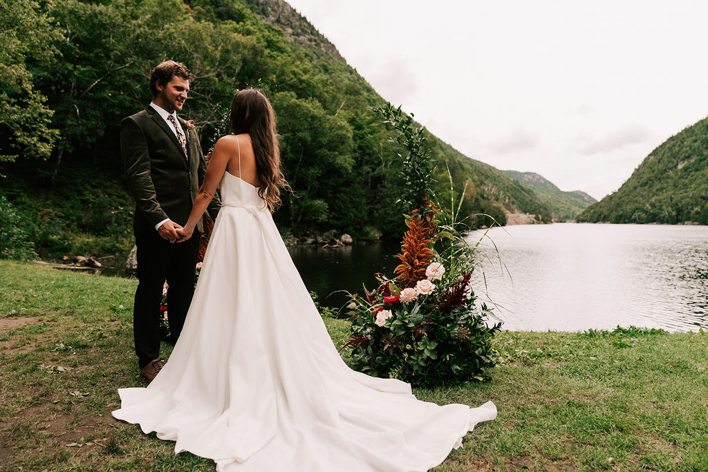 mountain wedding, mountain bride, Adirondacks wedding, mountain elopement