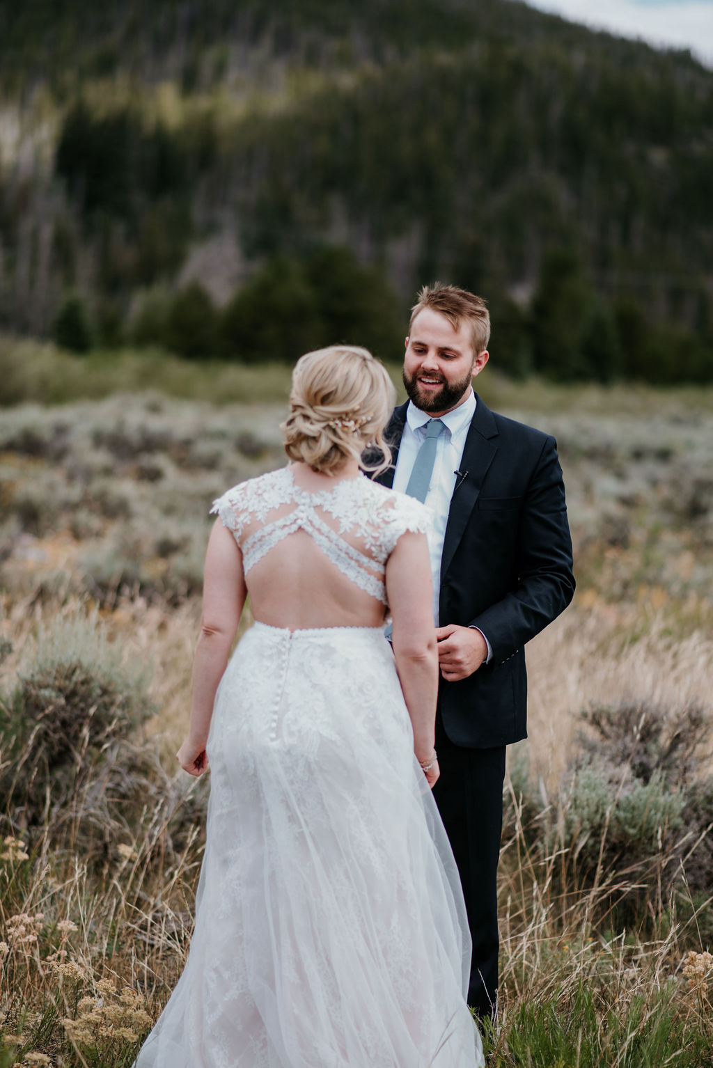 Run Away to Sapphire Point for an Epic Elopement | Mountain Side Bride