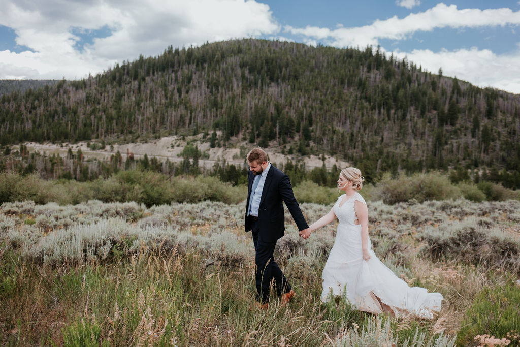 Run Away to Sapphire Point for an Epic Elopement | Mountain Side Bride