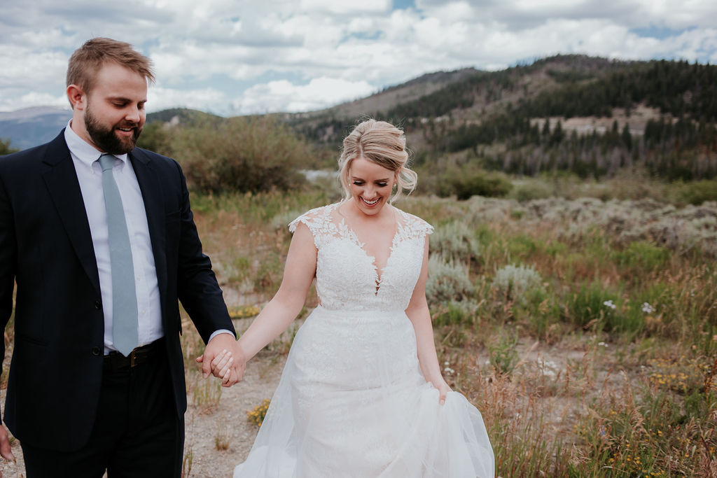 Run Away to Sapphire Point for an Epic Elopement | Mountain Side Bride