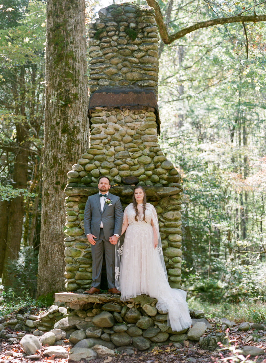 Vintage Tennessee Cabin Wedding | Mountainside Bride