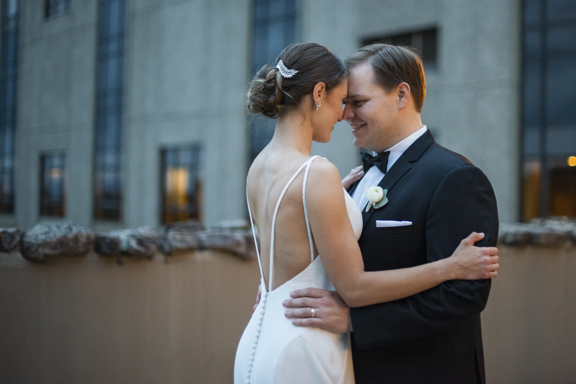 Love in the Clouds: Kaitlyn and Zach's Omni Grove Park Inn Wedding | Mountainside Bride 