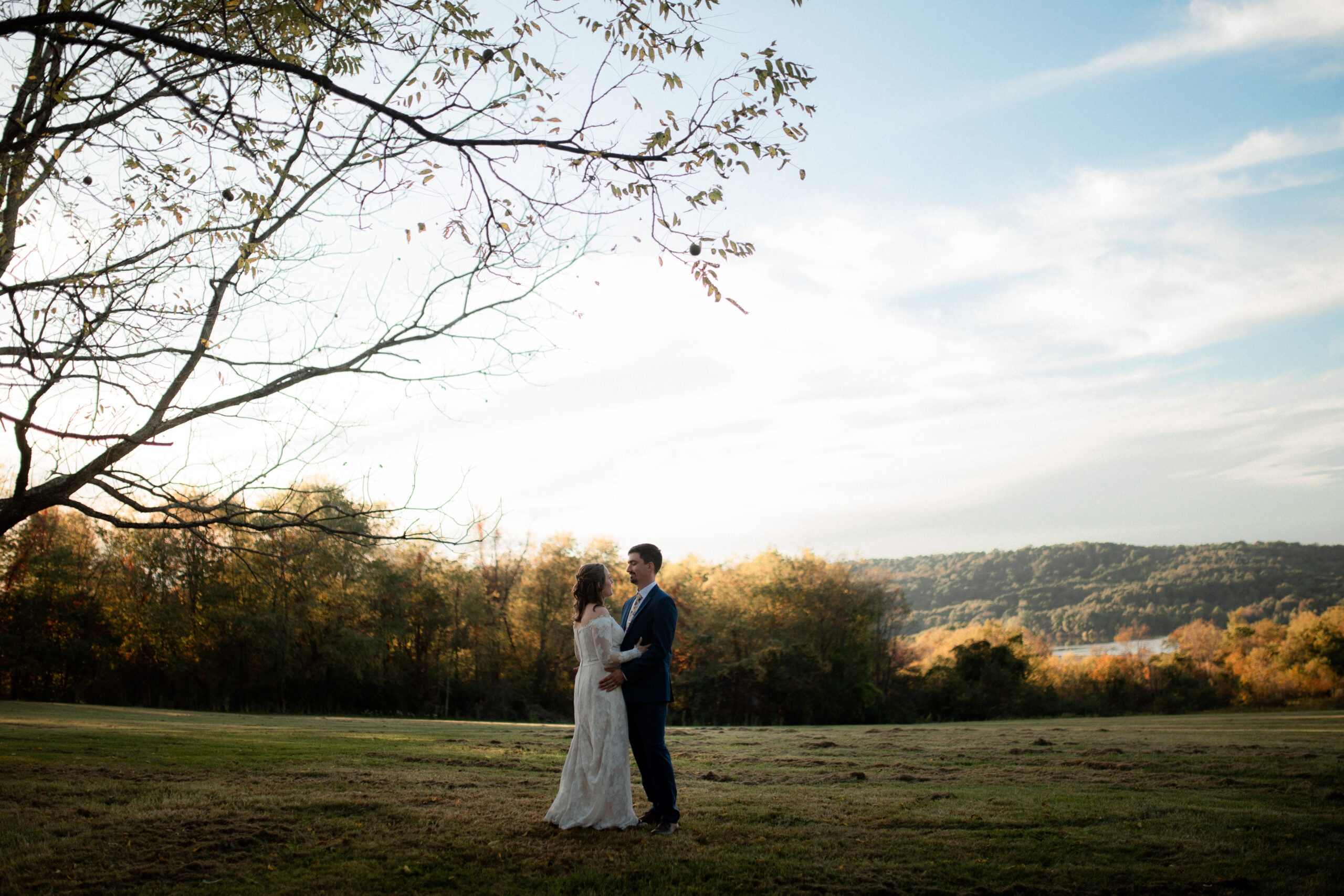 Pennsylvania Meets Louisiana in this Elevated Fall Wedding